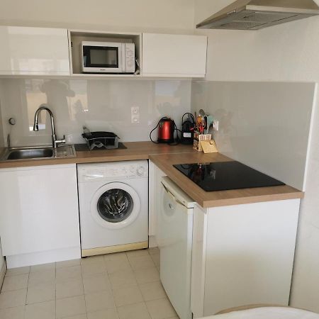 Antibes Les Pins 2 Pieces Vue Mer Piscine Parking Apartment Exterior foto